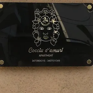 https://cocciu-damuri-apartment.taorminaitalyhotels.com